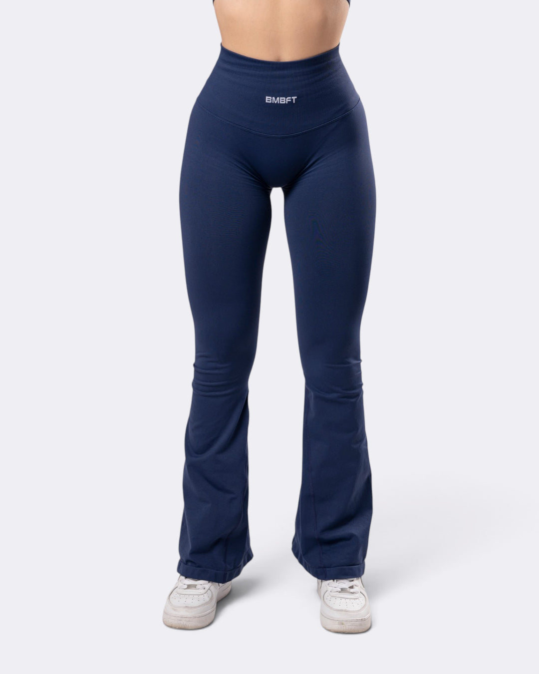 Leggings Oasis Flare Push Up Sin Costuras - Azul Noche