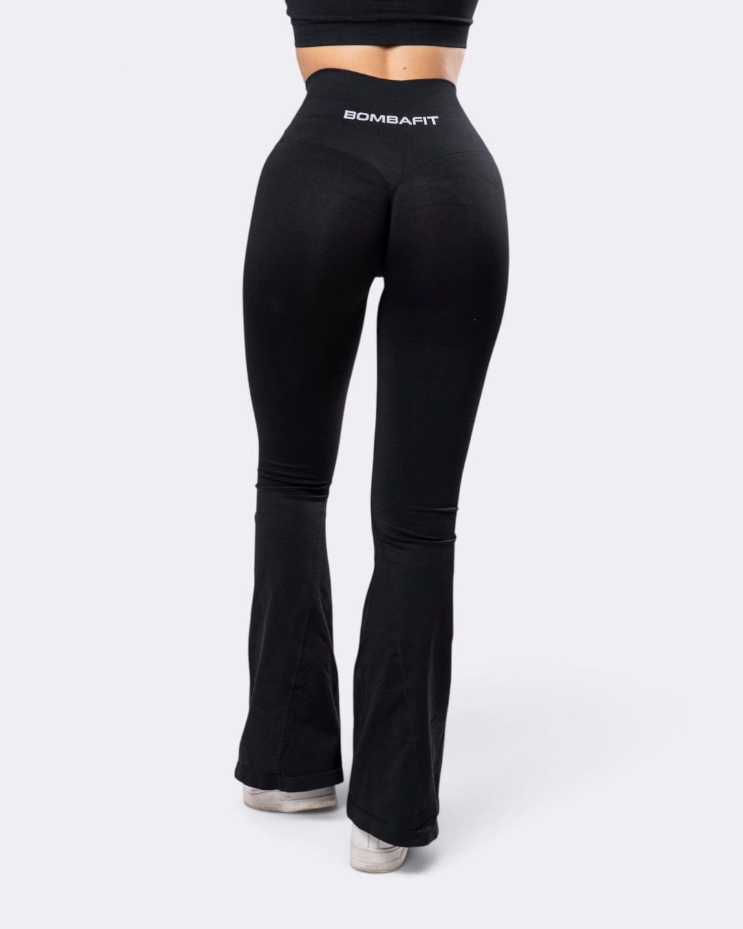 Leggings Oasis Flare Push Up Sin Costuras - Negro