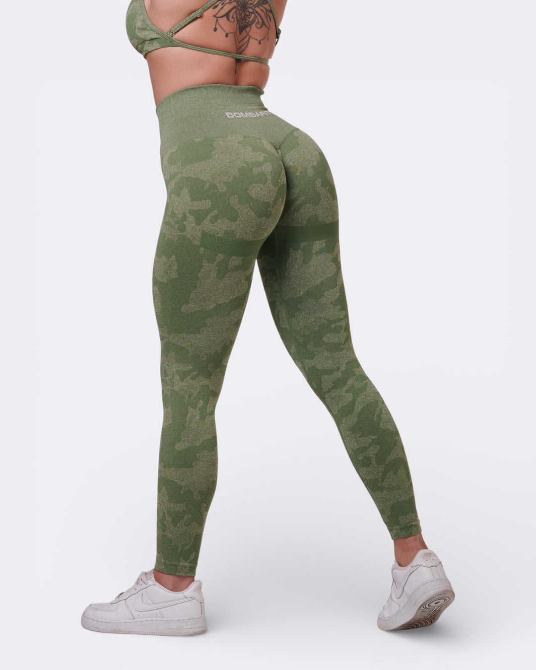 Oasis Leggings Push Up Camo - Verde Militare - Bombafit