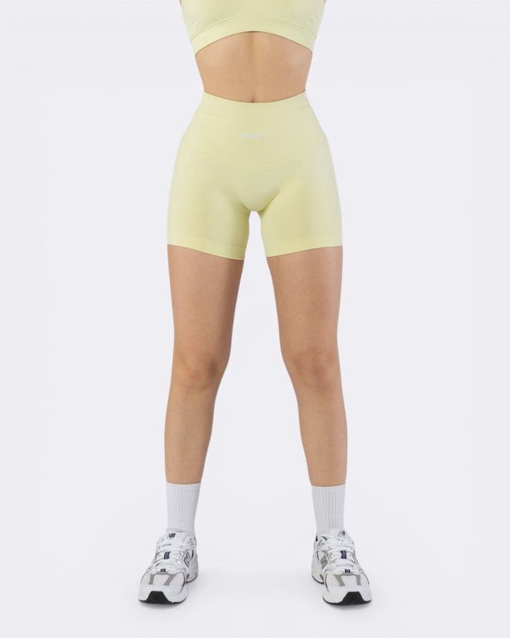 Oasis Shorts Leggings - Giallo Pastello - Bombafit